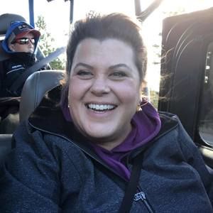 Meet your Posher, Debi